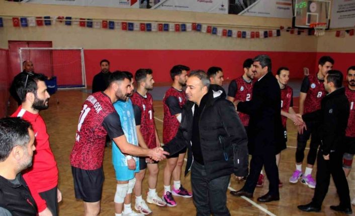 Gençlikspor adım adım play-off yolunda