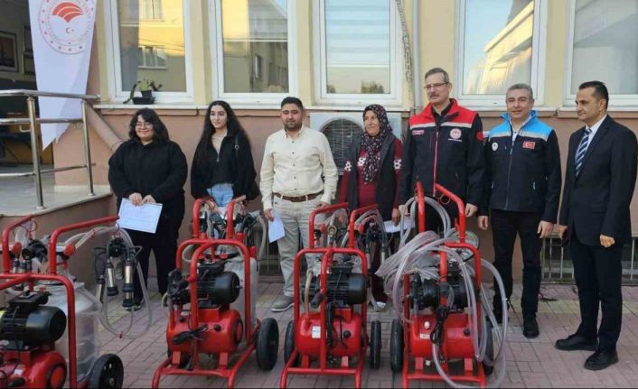 Hayvan yetiştiricilerine ’süt hijyeni ve sanitasyon’ eğitimi