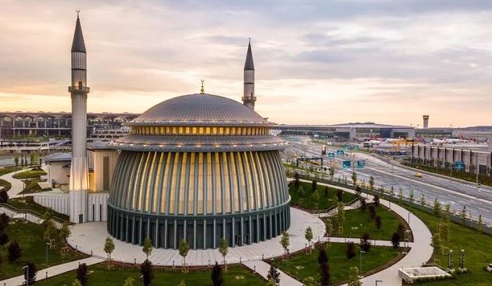 İGA’dan Ali Kuşçu Camii’nde "ücretli ibadet" iddiasına yalanlama