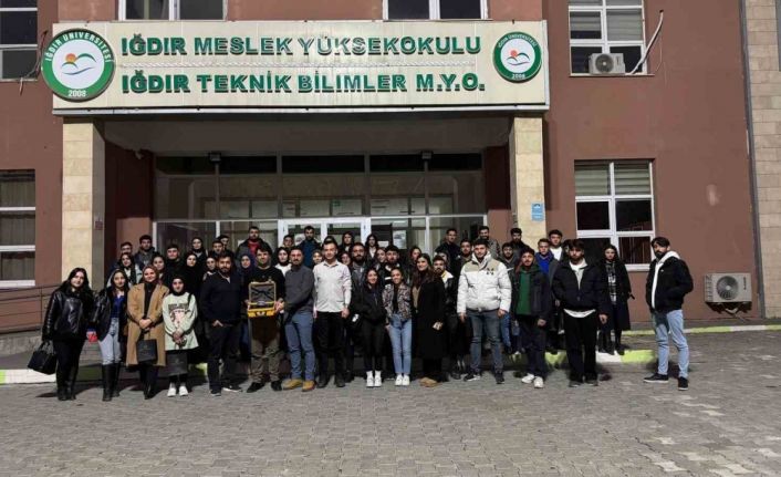 Iğdır Üniversitesinde "Özel Sektörde Haritacılık Faaliyetleri" semineri gerçekleştirildi