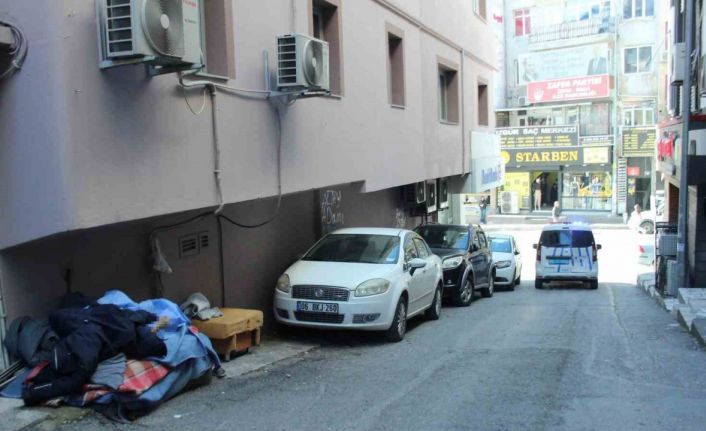 İzmir Büyükşehir Belediyesi’nden ölen evsiz adamla ilgili açıklama