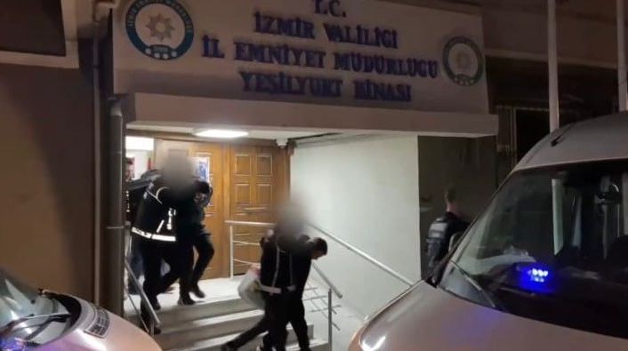 İzmir Narkotik’ten uyuşturucu temizliği: 24 tutuklama