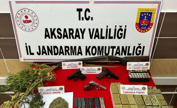 Jandarmadan uyuşturucu ve kaçak silah operasyonu