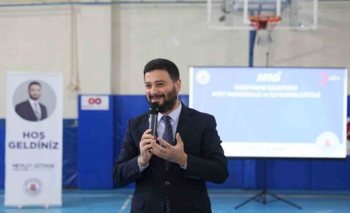 Kağıthane’de afet farkındalık eğitimleri devam ediyor