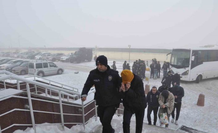 Kars’ta ’fenomen çetesi’ operasyonunda 16 tutuklama