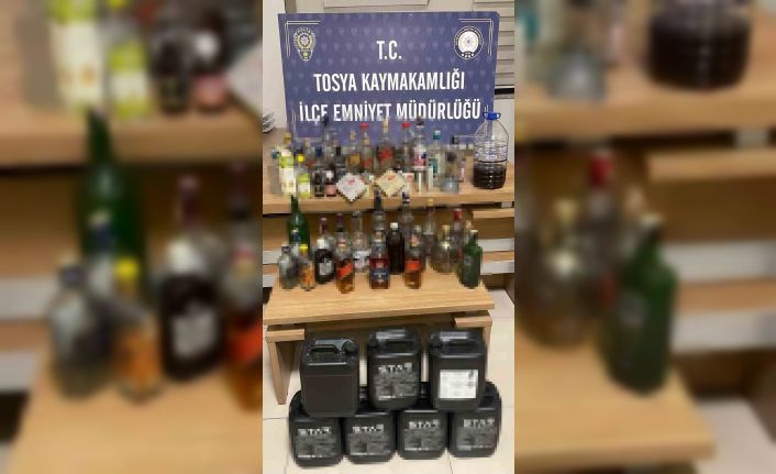 Kastamonu’da yılbaşı öncesi kaçak alkol operasyonu: 3 gözaltı