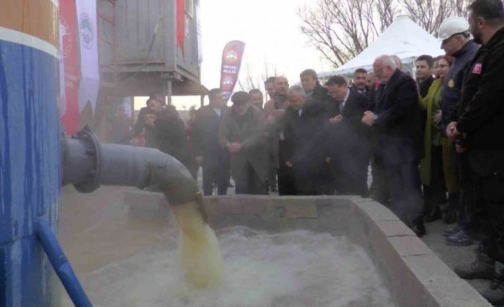 Kayseri Sera OSB için kullanılacak jeotermal su sondadan çıktı