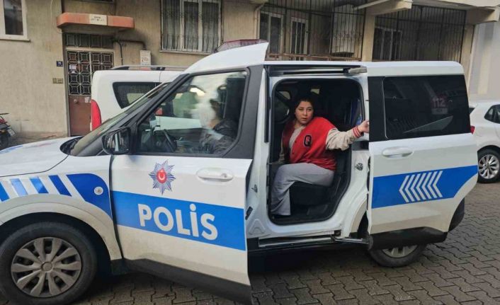 Kazada yaralanan öğrenciyi sınava polisler yetiştirdi