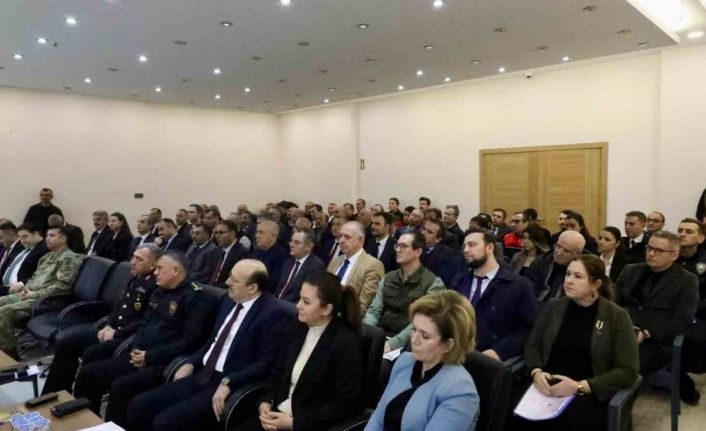 Kırklareli’nde muhtarlar toplantısı yapıldı