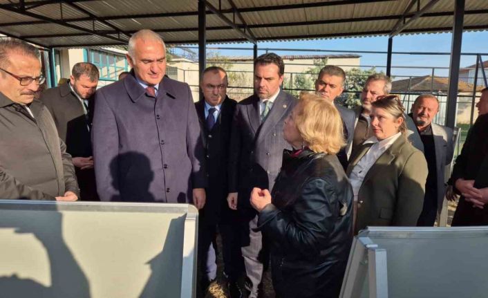 Kültür ve Turizm Bakanı Ersoy, Tekirdağ’da antik kazı alanlarını inceledi