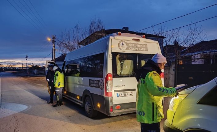 Kulu’da okul servisleri denetlendi