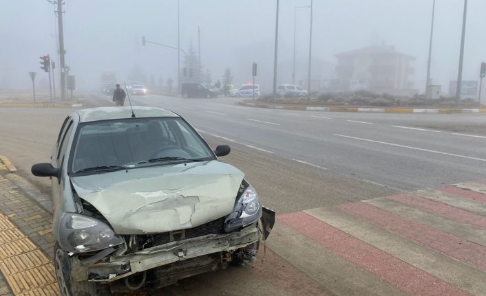 Kulu’da yoğun sis zincirleme kazaya neden oldu: 1 yaralı