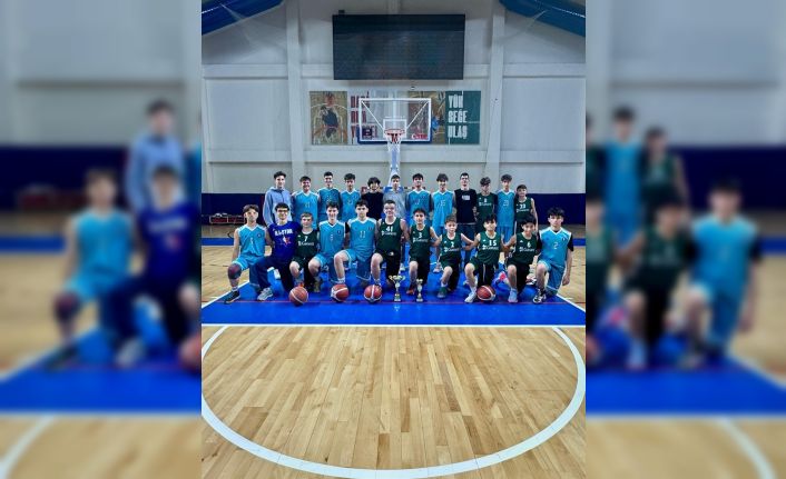 Kütahya Belediyespor’un U16 takımları şampiyonada göz doldurdu