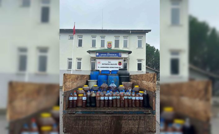 Kütahya’da 838 litre sahte alkol ele geçirildi