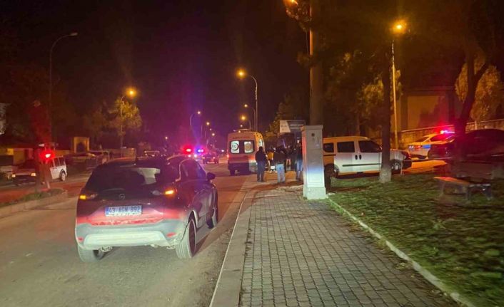 Kütahya’da "dur" ihtarına uymayan sürücü polise çarptı