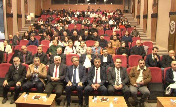 Malatya Turgut Özal Üniversitesi’nde 2. kayısı paneli