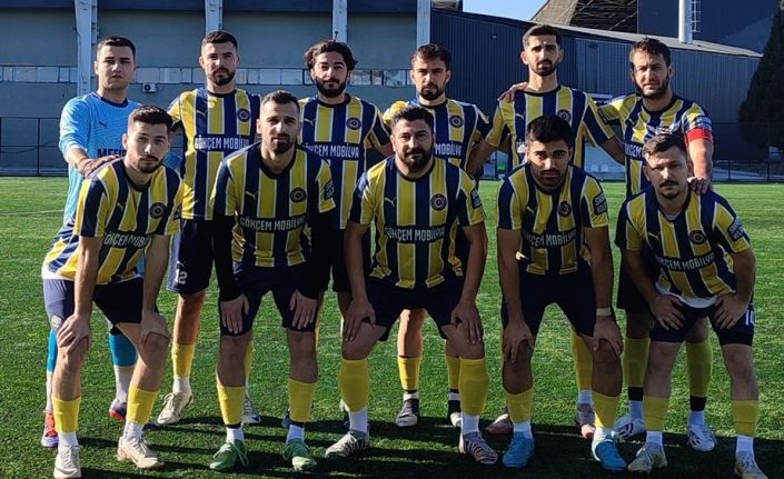 Manisa İmam Hatipliler Gençlikspor ilk mağlubiyetini aldı