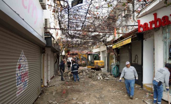 Marmaris’te kapalı çarşı cazibe merkezi olacak