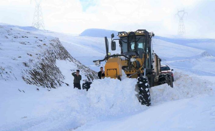 Muş’ta 210 köy yolu ulaşıma kapandı