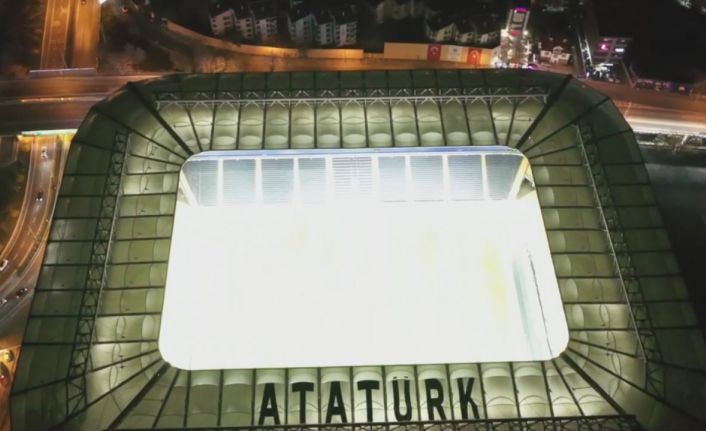 Mustafa Kemal Atatürk’ün ismi Fenerbahçe stadına yazılıyor