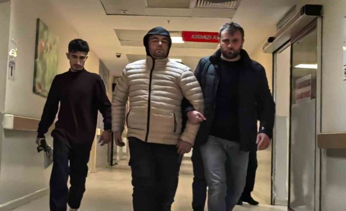 Polis ekipleri 3 uyuşturucu tacirini kovalamaca sonucu yakaladı