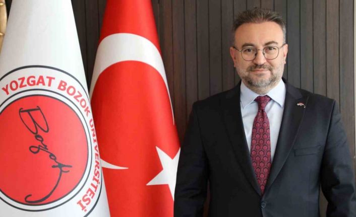 Prof. Dr. Yaşar, sağlıklı yaşamın şifrelerini anlattı