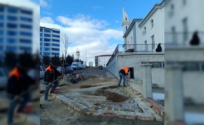 Pursaklar Belediyesinden ibadethanelere yönelik çevre düzenleme çalışmaları