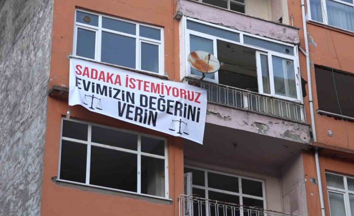 Rize’de kamulaştırma bedeline pankartlı tepki