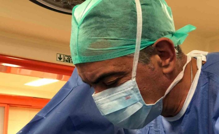 Robotik cerrahi ile böbrek tümörlerine geçit yok