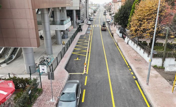 Sakarya Büyükşehir, YHT İstasyonu’na bağlantı sağlayan caddeyi sil baştan yeniledi