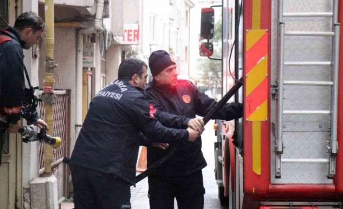 Sakarya’da şehir merkezinde korkutan yangın