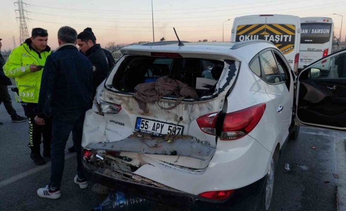 Samsun’da 5 araçlı zincirleme kaza: 2 yaralı