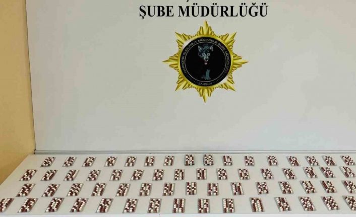 Samsun’da 840 adet sentetik ecza ele geçirildi: 2 gözaltı