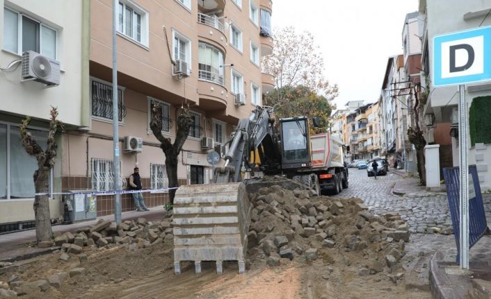 Şehzadeler Belediyesi, sekiz mahallenin yol sorununu çözüme kavuşturdu