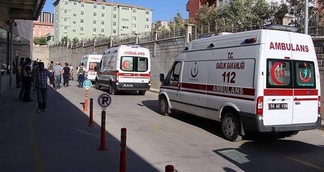 Siirt’te zehirlenen 3 kardeş Diyarbakır’a sevk edildi