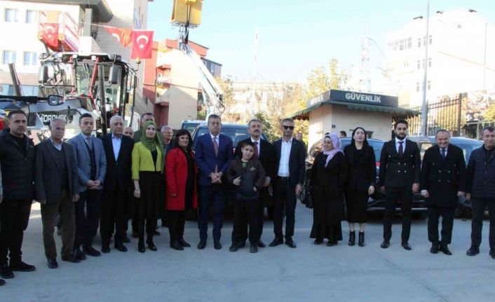 Şırnak Belediyesi 6 yeni aracı filosuna kattı