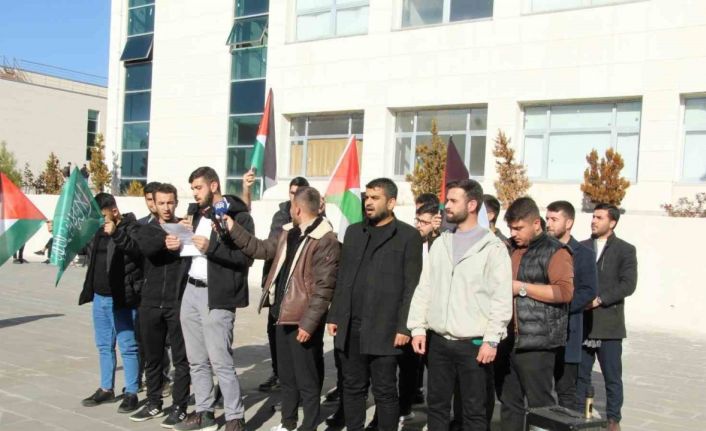 Şırnak’ta üniversite öğrencileri İsrail’i protesto etti