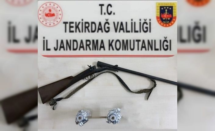 Tekirdağ’da uyuşturucu, silah ve içki operasyonu