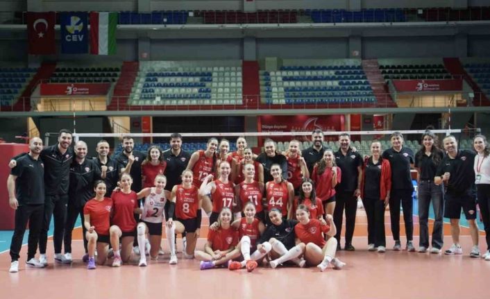 THY Kadın Voleybol Takımı, CEV Kupası’nda play-off turuna yükseldi