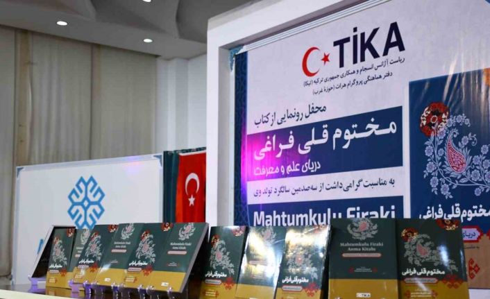 TİKA Afganistan’da Türk dünyasının iki önemli şahsiyetini kitaplarla tanıttı