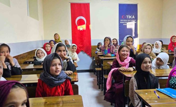 TİKA, Afganistan’daki okulları modern eğitim ortamına kavuşturdu