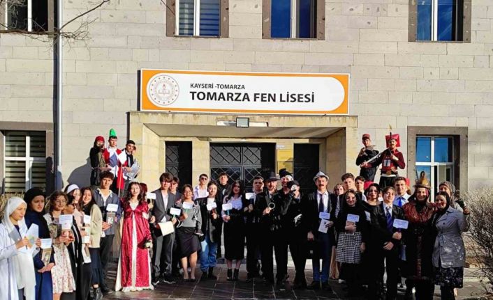 Tomarza Fen Lisesi’nde ’Dünya roman Kahramanları Günü’ etkinliği