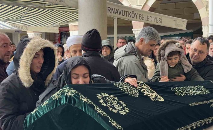 Trafik kazasında hayatını kaybeden pilot son yolculuğuna uğurlandı