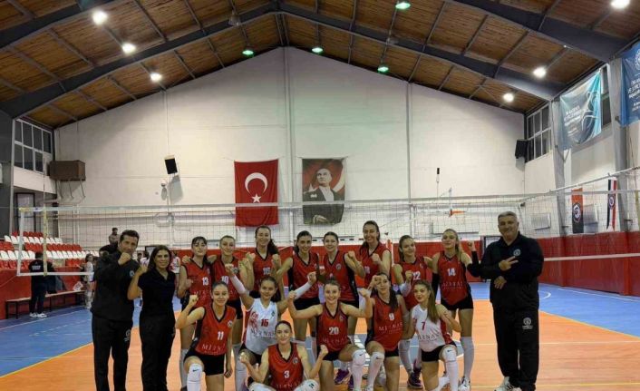 Turgutlu Belediyespor’un kadın takımları doludizgin