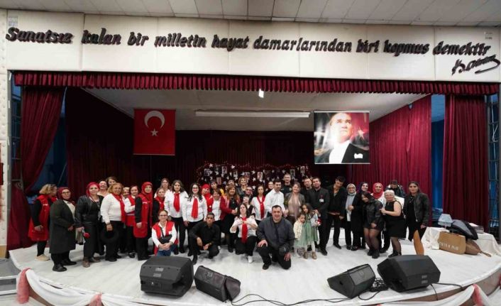 Türk Kızılay, Engelliler Günü’nü engellilerin sahne aldığı müzikal ile kutladı