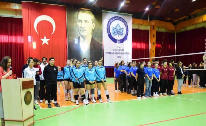 ÜNİLİG Voleybol Bölgesel Lig Müsabakaları ESOGÜ’de başladı