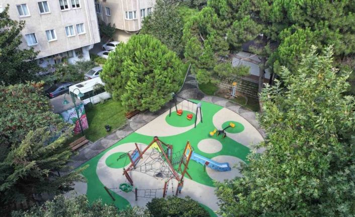 Üsküdar’da parklar yeni yüzüyle hizmete açıldı