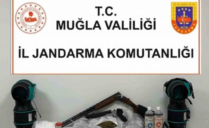 Uyuşturucu operasyonunda 2 tutuklama