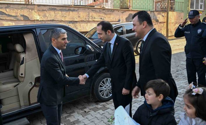 Vali Aktaş, Ulubey ilçesinde ziyaret ve incelemelerde bulundu