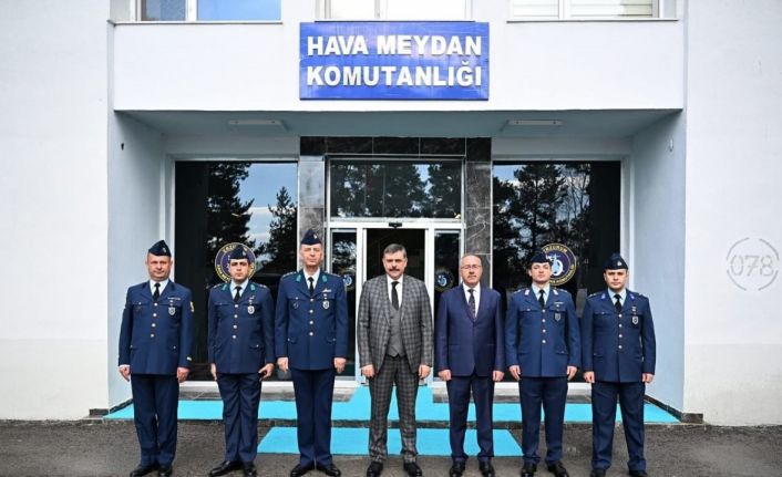 Vali Çiftçi’den Hava Meydan Komutanlığı’na ziyaret